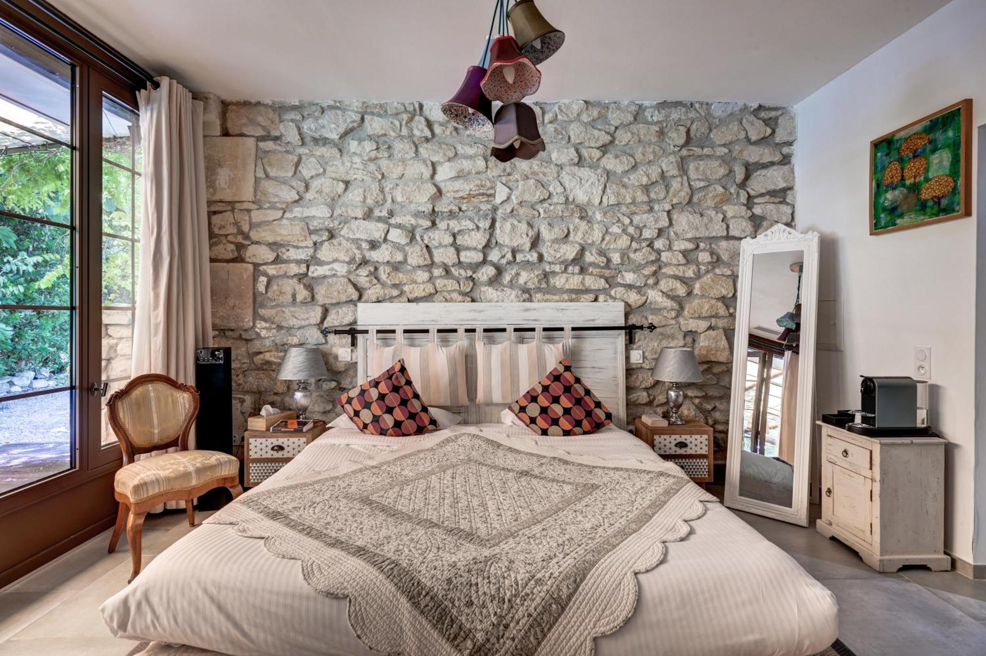 Отель Mas Des Comtes De Provence Тараскон Экстерьер фото